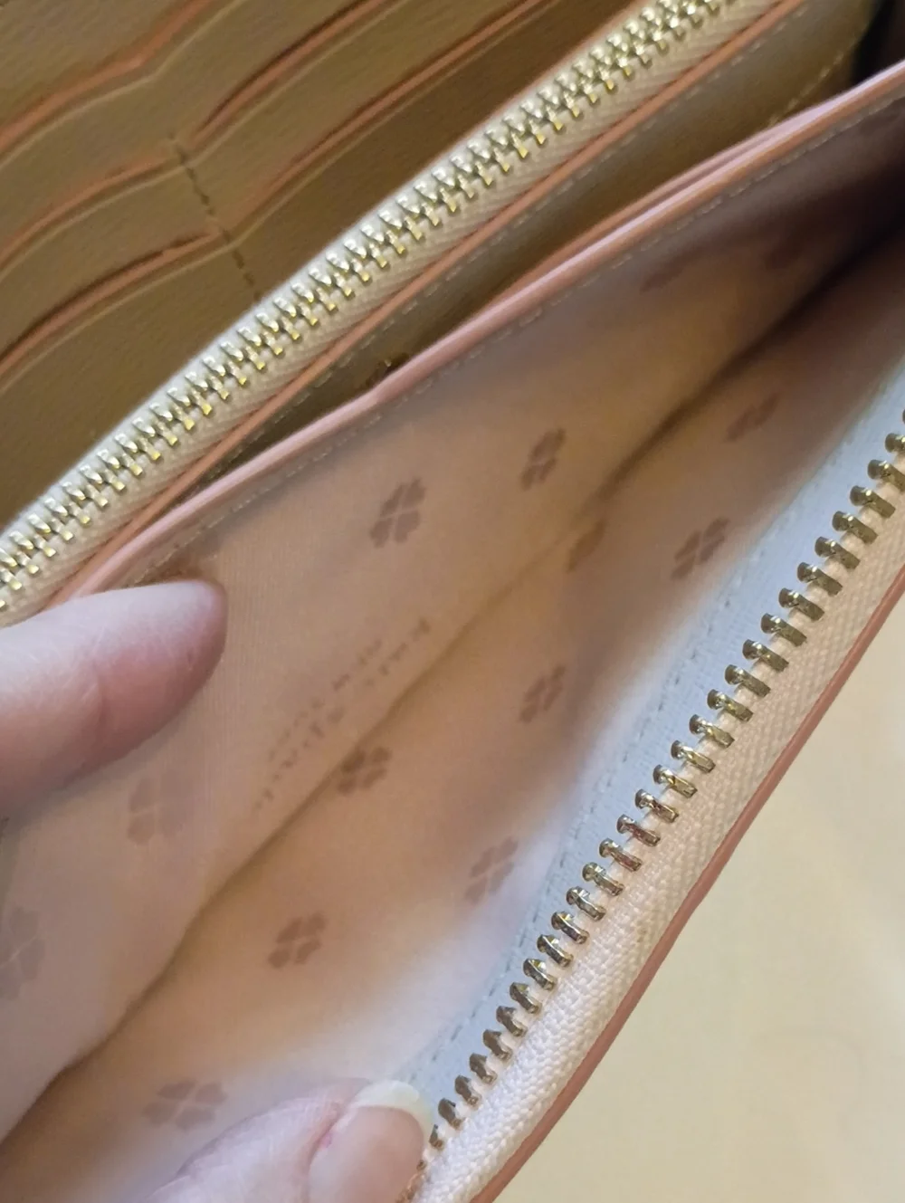 kate spade Pink Star-Print Zip Wallet